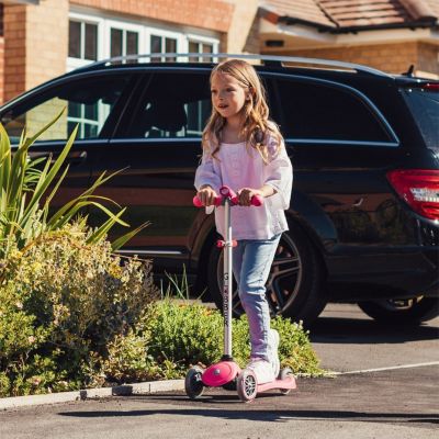 7. Smj Globber 422-110-3 scooter