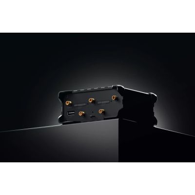 7. Teltonika Networks RUT976 (Global) 5G router