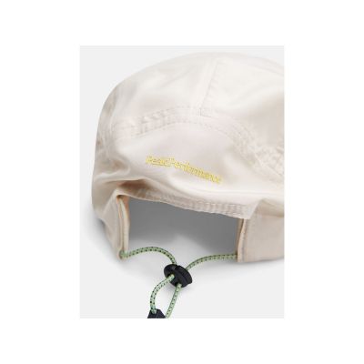 3. PEAK PERFORMANCE Lightweight Cap, beige