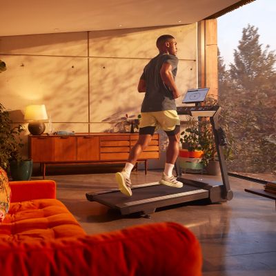 19. adidas T-24c AVUS-10221 Folding Treadmill