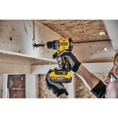 3. 18V XR DCD800H2T DEWALT Drill Driver