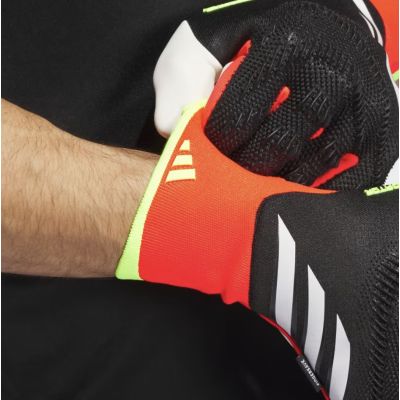 2. adidas Predator Pro Fingersave IQ4031 URG 2.0 Goalkeeper Gloves