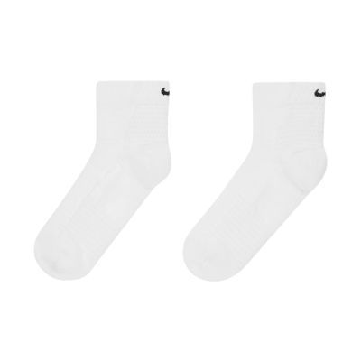 6. Nike Unicorn Socks DQ7597 100