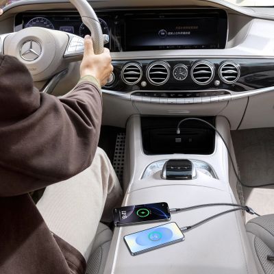 18. Ugreen 2in1 USB-C Cable - 2xUSB-C PD 140W 2m - Black