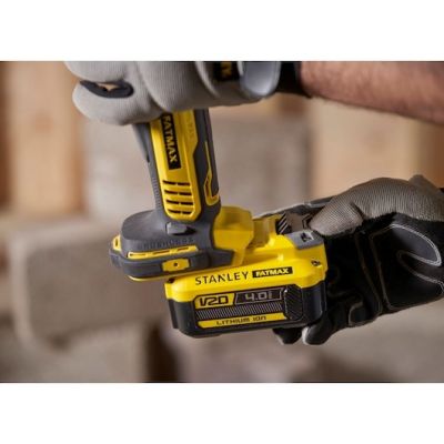 6. STANLEY SFMCG700B Angle Grinder