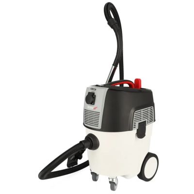 3. 1600W workshop vacuum cleaner