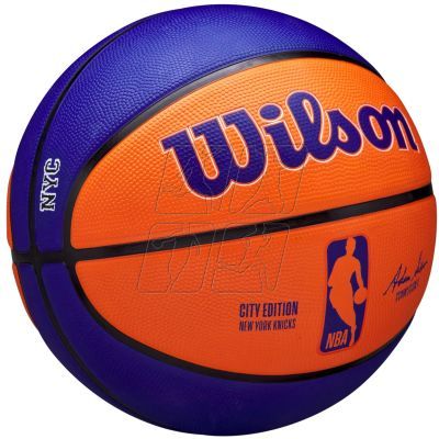 2. Wilson NBA Team City Edition New York Knicks WZ4024220XB basketball