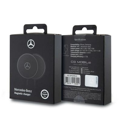 4. Mercedes 15W MagSafe inductive charger - black