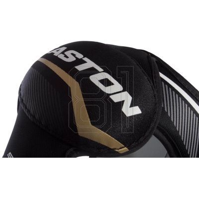 7. Easton Stealth CX Yth hockey shoulder pads A143009
