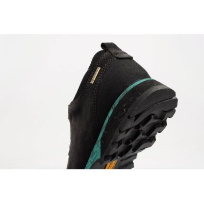 7. Aku Bellamont Gore-tex women's trekking shoes, durable, black