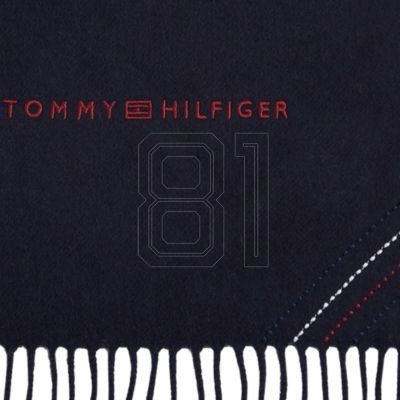 11. Tommy Hilfiger 1985 Scarf Woven AM0AM10373