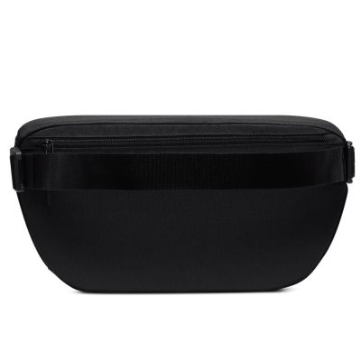 2. Nike Heritage 8L Waistpack IB4369-010