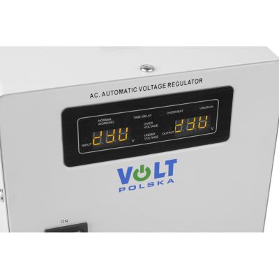 2. AVR PRO 2000VA 3% SERVO voltage regulator