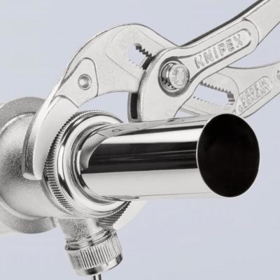 4. Pliers for sanitary traps and connectors 250mm, 25-80mm, chrome plated
