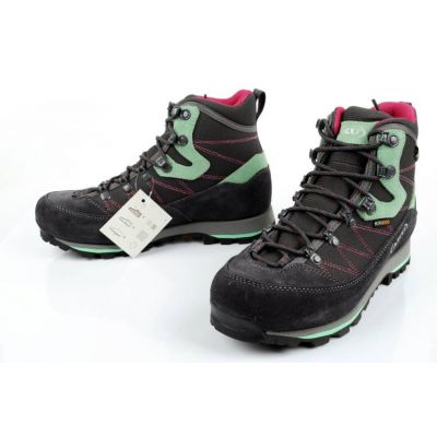 8. Aku Trekker GTX W 978435 trekking shoes
