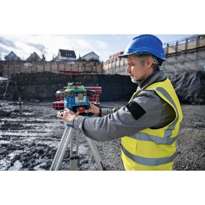 6. Bosch GRL 650 CHVG 70 m 500-540 nm (< 10mW)
