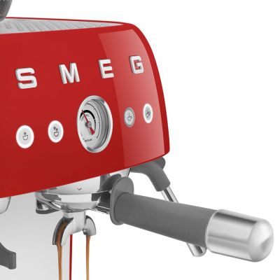 13. Smeg EGF03RDEU coffee machine Manual espresso machine 2.4 l