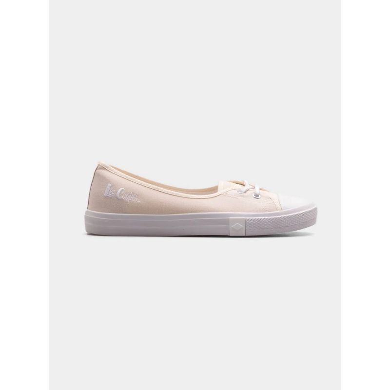15. Lee Cooper W LCW-24-31-2728L sneakers