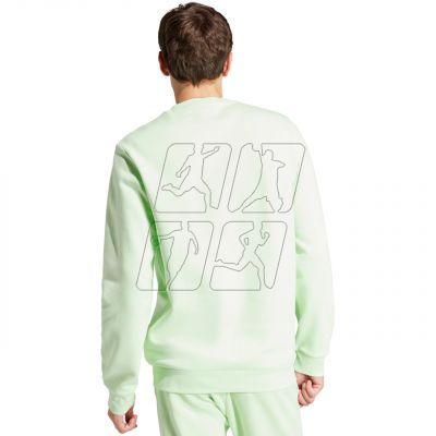 3. adidas Essentials Fleece M IN0326 sweatshirt