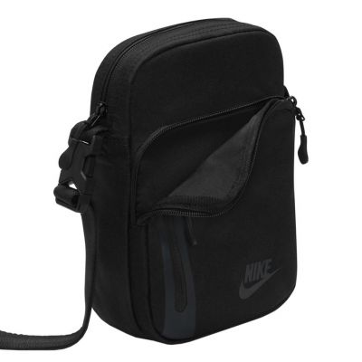 2. Nike Elemental Premium Bag DN2557 010