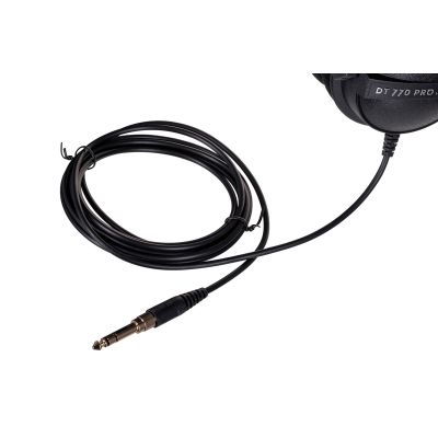 32. Beyerdynamic DT 770 PRO 80 OHM BLACK LIMITED EDITION - Closed studio headphones