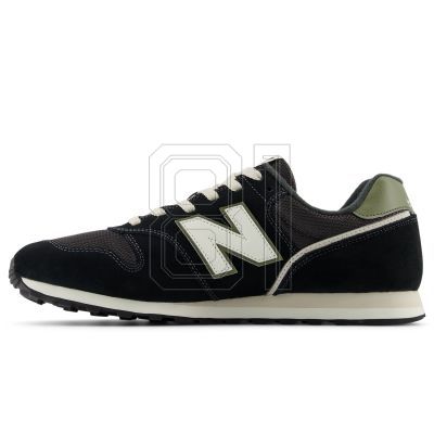 7. New Balance unisex sports shoes ML373OM2
