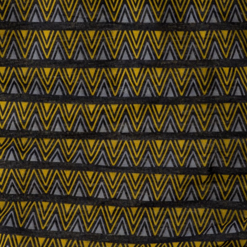 3. Hi-tec temi multifunctional scarf 92800282276