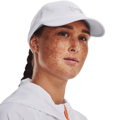 4. Under Armour Blitzing Adj W 1376705 100 Cap