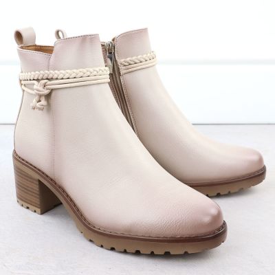 3. Women's beige insulated ankle boots Potocki Z25-SZ12690