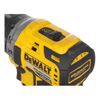 9. DeWalt 2 AKU DCD791P2-QW Cordless Drill/Driver