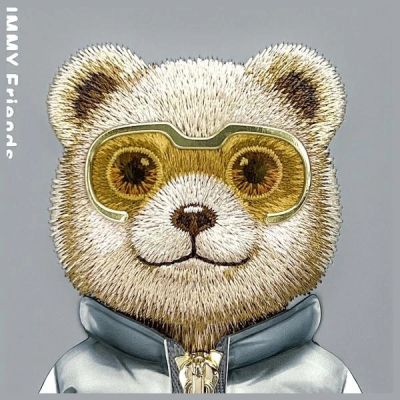 12. Nimmy Cool&Cute 2.0 Bear Case for iPhone 15 - Gray