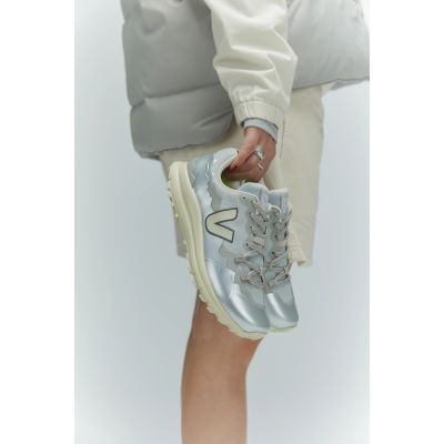 4. Veja FITZ ROY LI TREKSH SHARK_PIER_SILVER women's shoes (FT2320588A)