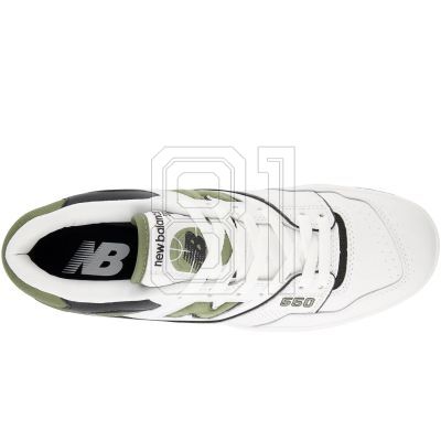 8. New Balance BB550DOB sports shoes