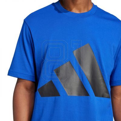 5. adidas Essentials Big Logo T-shirt M JE8942