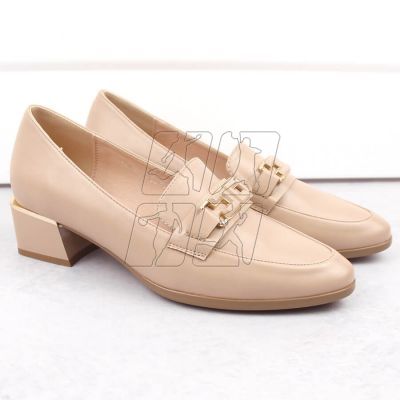 2. Vinceza W JAN270B low-heeled shoes, beige