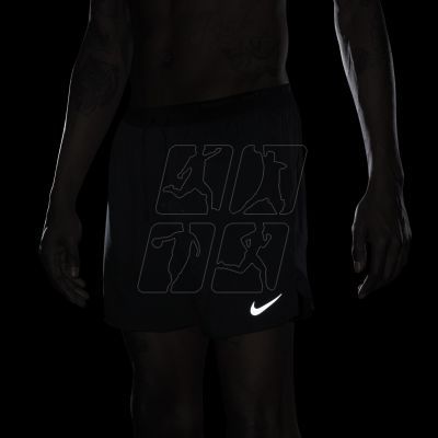 5. Nike Dri-FIT Stride M DM4755-010 Shorts