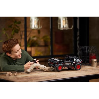 16. LEGO Technic 42160 Audi RS Q e-tron