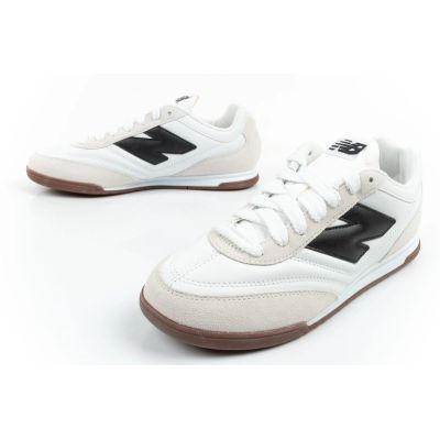 8. New Balance men's sports shoes sneakers fashionable comfortable white