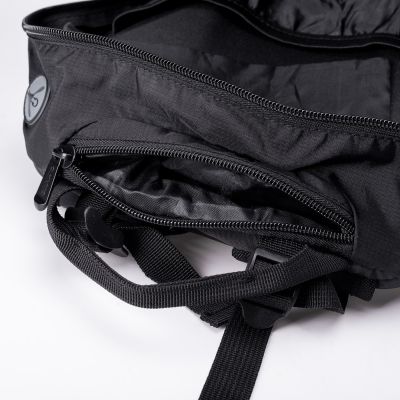 19. Hi-Tec V-Lite 24 backpack 92800556093