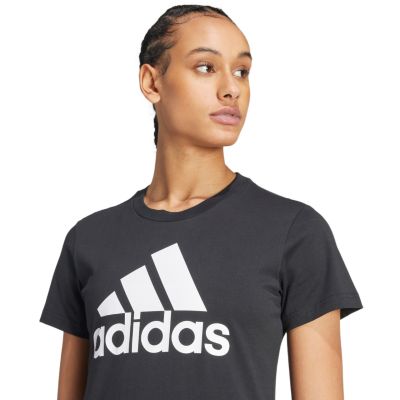 20. adidas Essentials Regular T-Shirt W GL0722