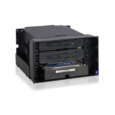 9. IcyDock 3x3.5" SATA in 2x5.25" bay backplace stage fan 80mm