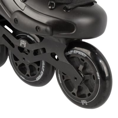 7. Freestyle skates FR1 310 '22 22FRSK-FR1310-BK