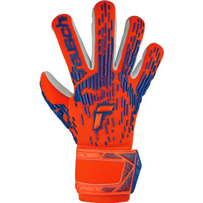 8. Reusch Attrakt Freegel Silver M 54 70 235 2210 gloves