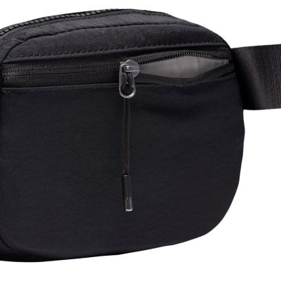 6. Nike Aura shoulder bag black HM6120 013