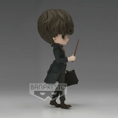 4. BP Q POSKET - FANTASTIC BEASTS - NEWT SCAM. II A