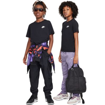 7. Nike Sportswear Kids T-Shirt Black FZ5177 010