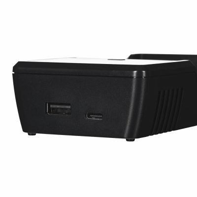 4. XTAR CHARGER FOR CYLINDRICAL BATTERIES LI-ION / NI-MH / NI-CD 18650 VC2SL