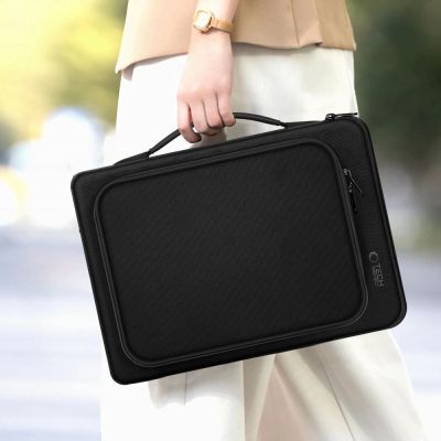 9. Tech-Protect Basic Bag for 15-16" laptop - black