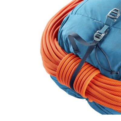13. Deuter Guide Backpack 34+8 3361523-1382