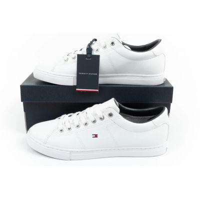 10. Tommy Hilfiger Essential M shoes FM0FM02157100
